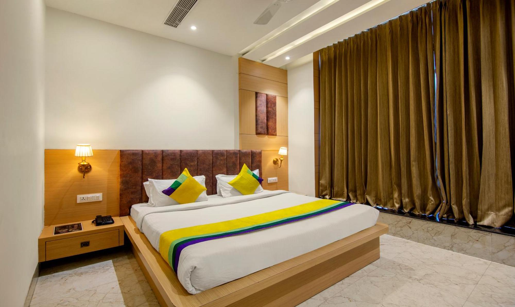 Itsy Hotels Sehdev Residency, Near Golden Temple アムリトサル エクステリア 写真