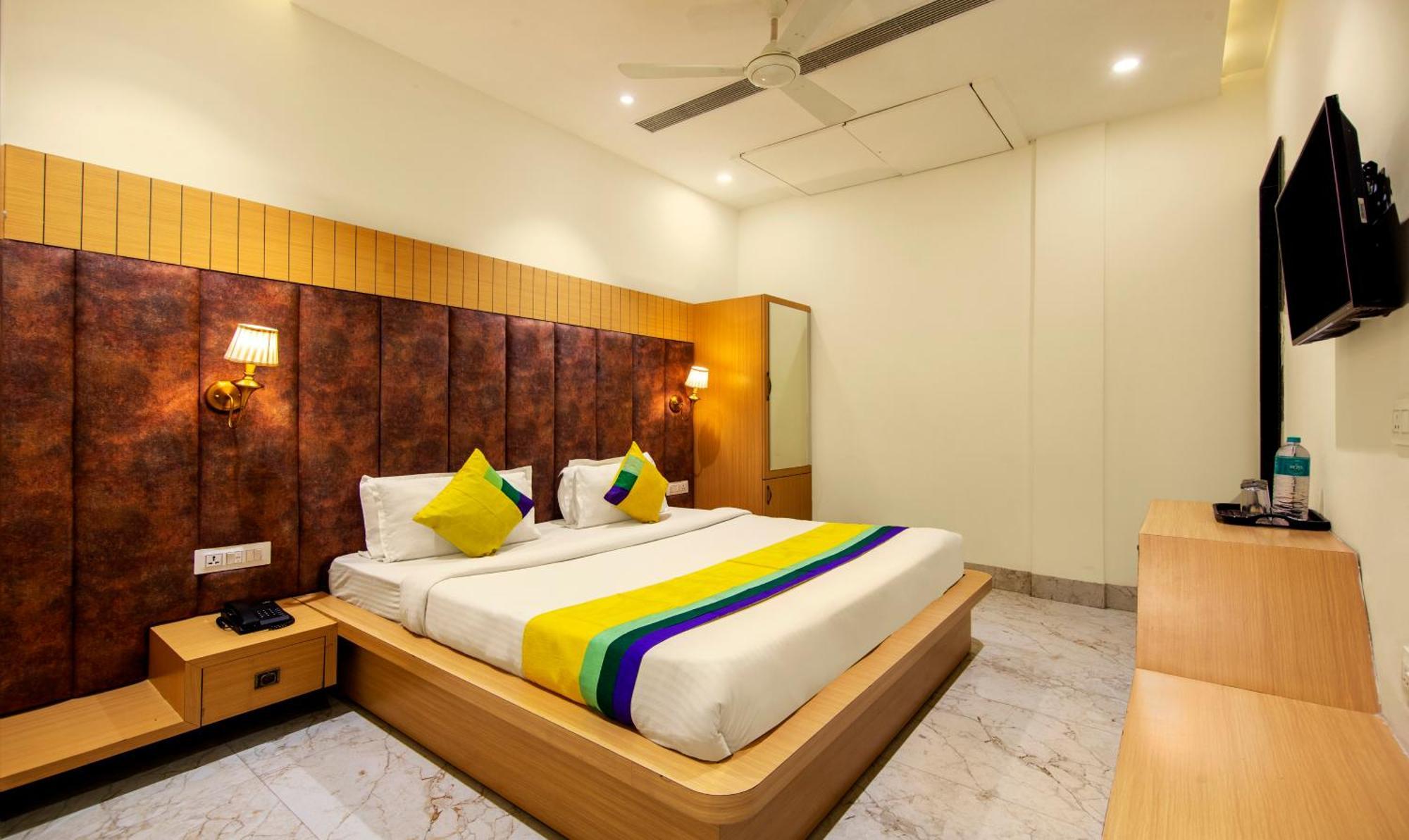 Itsy Hotels Sehdev Residency, Near Golden Temple アムリトサル エクステリア 写真