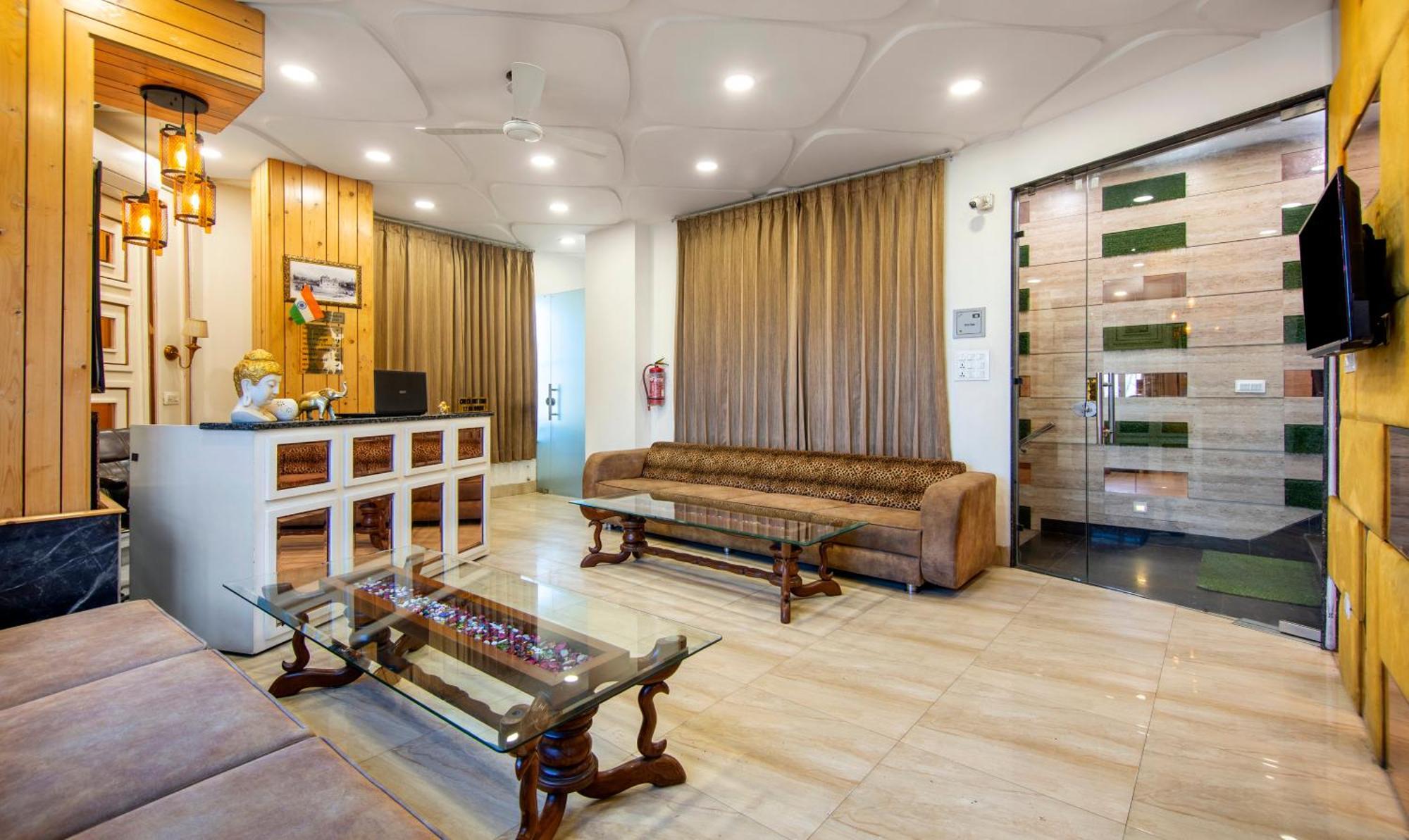 Itsy Hotels Sehdev Residency, Near Golden Temple アムリトサル エクステリア 写真