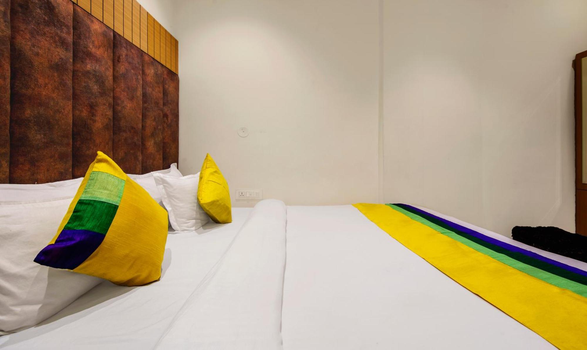 Itsy Hotels Sehdev Residency, Near Golden Temple アムリトサル エクステリア 写真