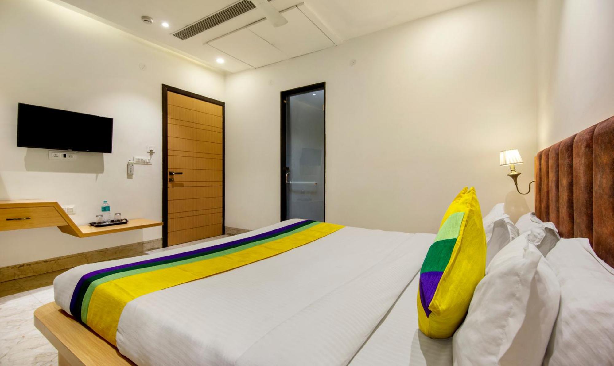 Itsy Hotels Sehdev Residency, Near Golden Temple アムリトサル エクステリア 写真
