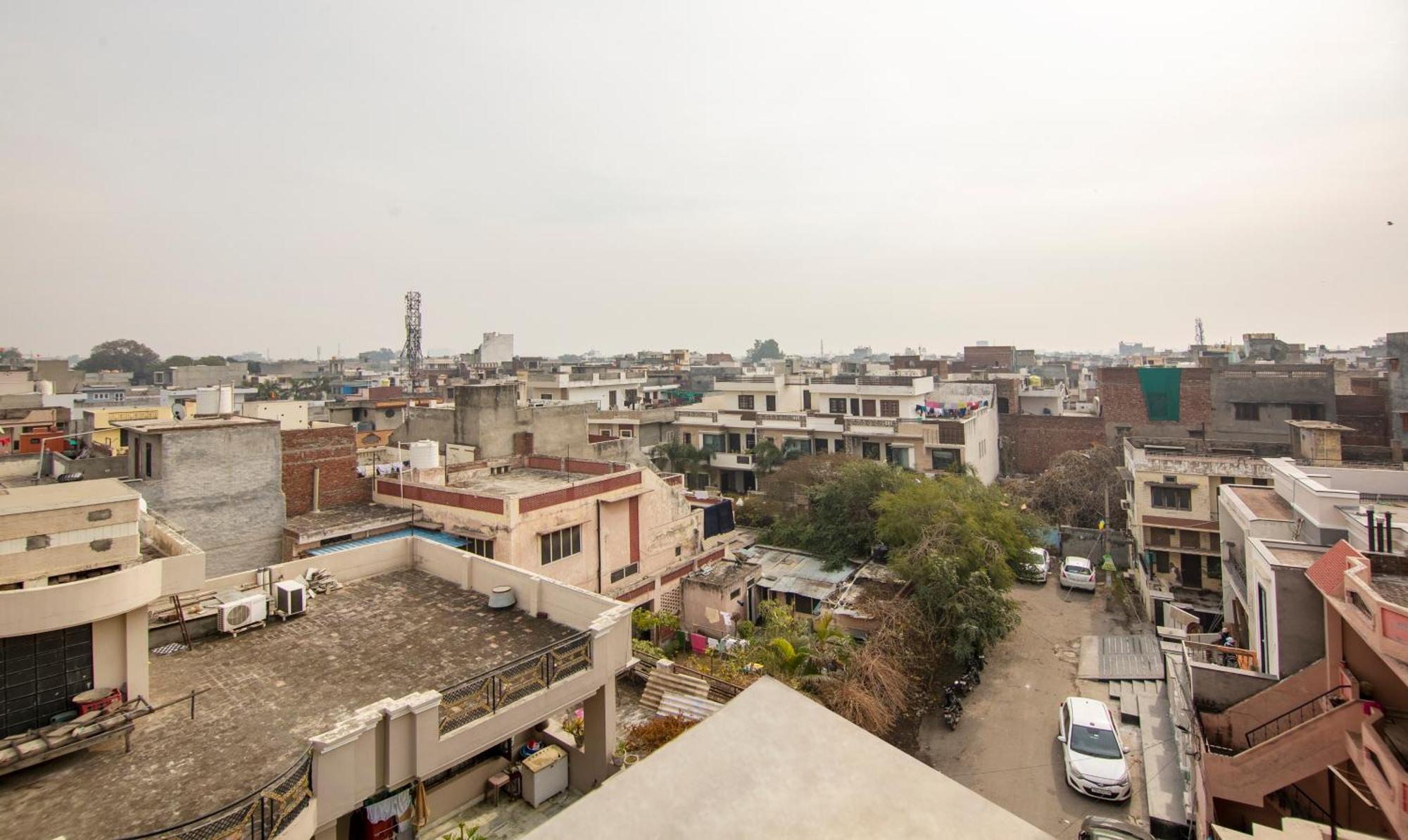 Itsy Hotels Sehdev Residency, Near Golden Temple アムリトサル エクステリア 写真